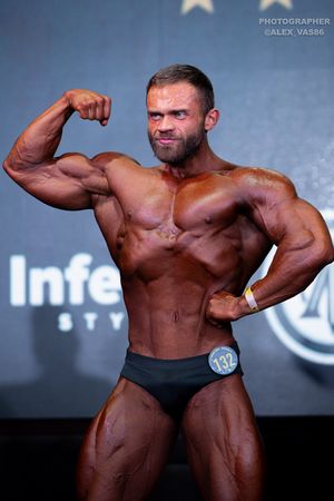 СLASSIC PHYSIQUE 173